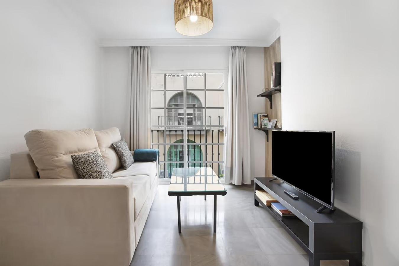 Exclusive Malagueta Beach Apartment Malaga Bagian luar foto