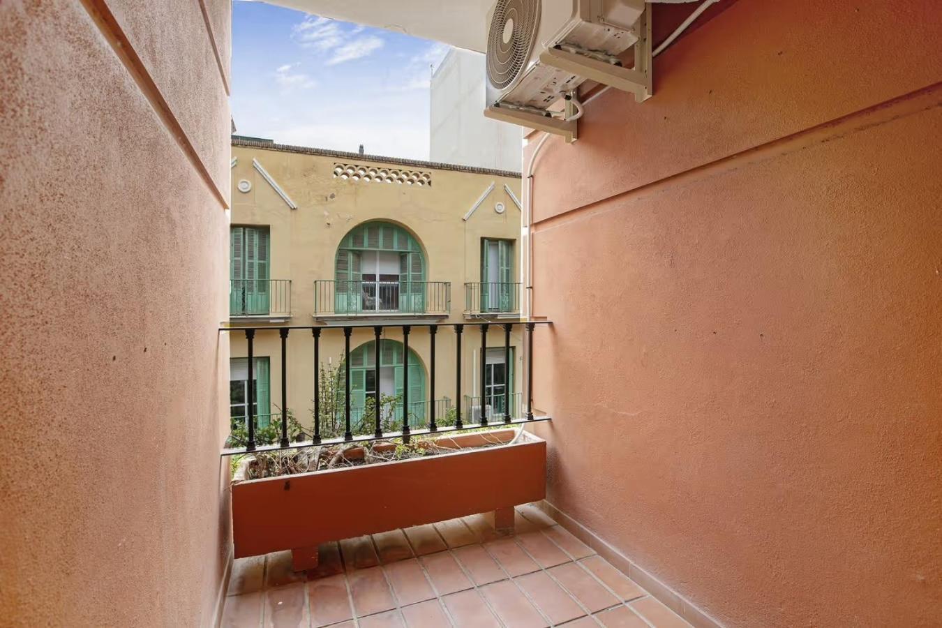 Exclusive Malagueta Beach Apartment Malaga Bagian luar foto