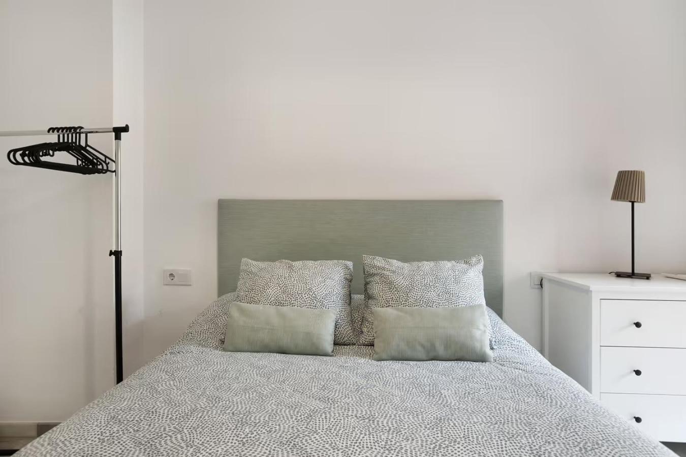 Exclusive Malagueta Beach Apartment Malaga Bagian luar foto